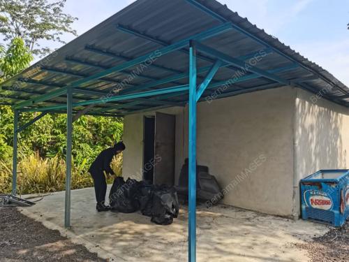 MENJUAL PETRO BERSABSIDI SECARA HARAM