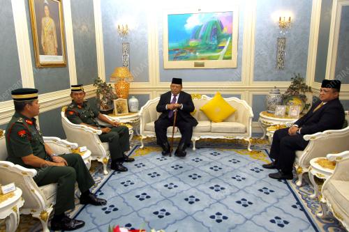 PR01_21022018_RAJA_PERLIS_BN201802209400