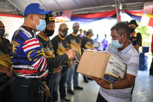 DATUK SERI SHAHIDAN KASSIM