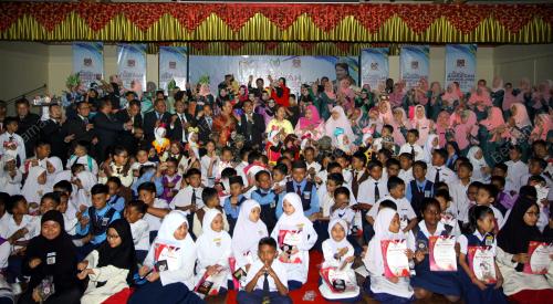 PR01_22112017_ANUGERAH_CEMERLANG
