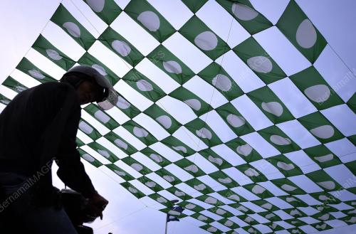 PR01_24042018_BENDERA