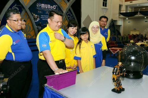 PR01_26022012_MUROC_2012