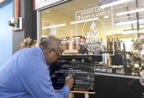 DATUK ZAINAL ABIDIN RAZALI