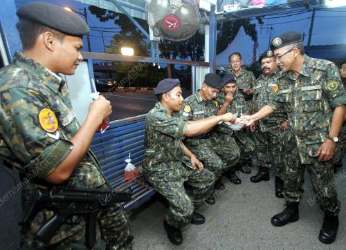 PR01_28062016_AKSEM_BUKA_PUASA