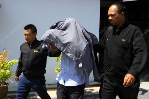 PR01_29032018_POLIS_RASUAH_BN201803293470