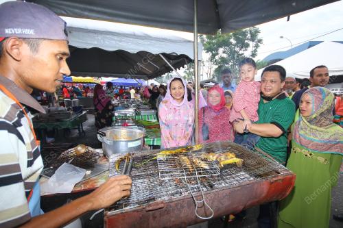 PR01_29062014_TUANKU_BAZAR