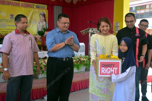 PR01_29082018_CHARITY_RIGHT