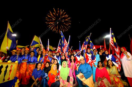 PR01_31082017_MERDEKA_PERLIS
