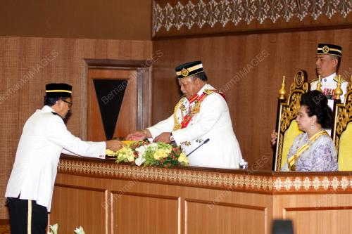 PR02_01072013_SIDANG_DUN
