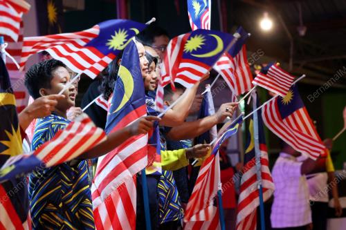 KEMPEN KIBAR JALUR GEMILANG
