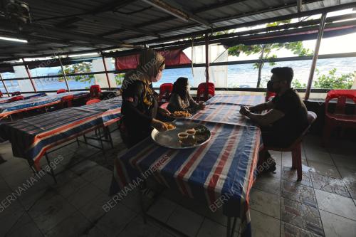 PR02_04082021_DINE_IN