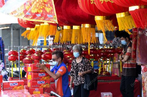 TINJAUAN PERSIAPAN TAHUN BARU CINA