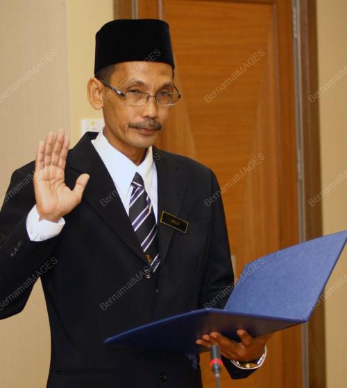 AZALI ABAS