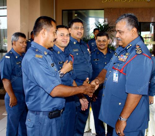HAMZAH ABU BAKAR