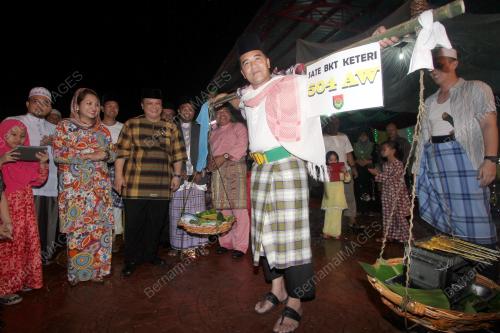 PR02_06082015_AIDILFITRI_504