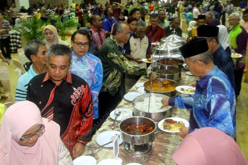 PR02_11062019_AIDILFITRI