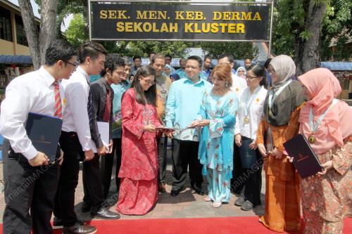 PR02_15042023_SMK_DERMA