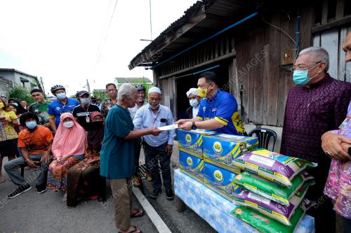 TUANKU SYED FAIZUDDIN PUTRA JAMALULLAIL