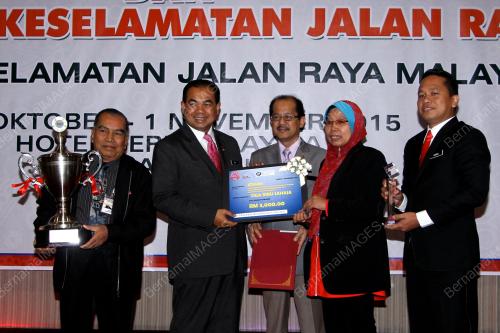 PR02_15112001_AGM_MKJR