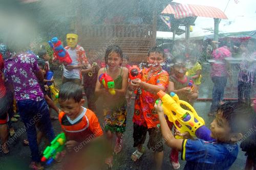 PR02_16042017_SONGKRAN