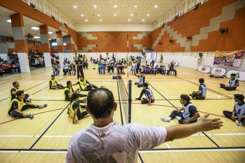BOLA TAMPAR DUDUK
