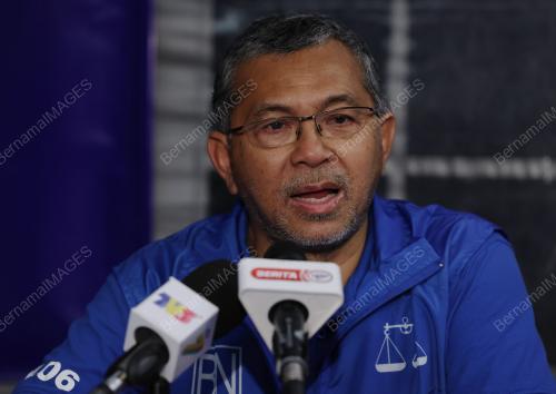 DATUK SERI AZLAN MAN