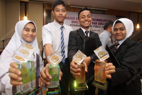PR02_16112024_ANUGERAH_SUKAN