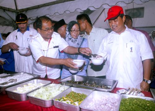 TAN SRI MUHYIDDIN YASSIN