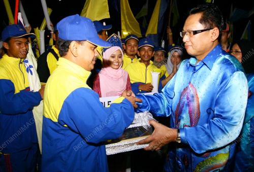 MOHD PUAD ZARKASHI