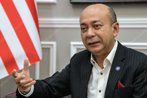 DATUK PROF DR ZALIMAN SAULI