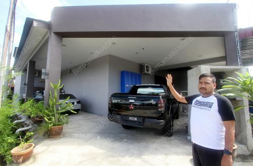 RUMAH TANPA TINGKAP