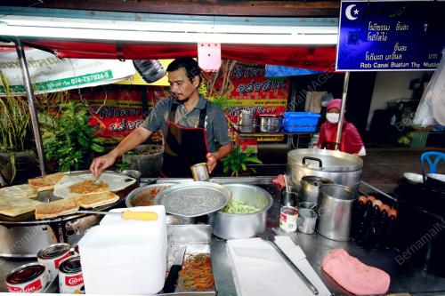 PR02_24072013_BAZAR_THAI