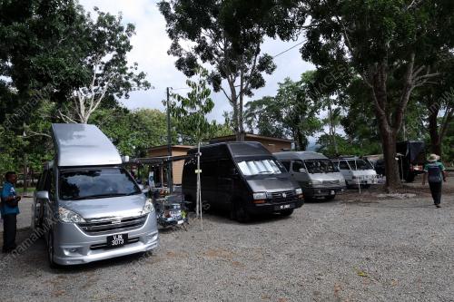 INSTITUT PENYELIDIKAN PERHUTANAN MALAYSIA (FRIM)