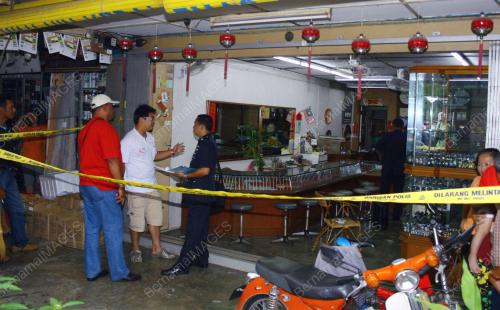 ROMPAKAN KEDAI EMAS