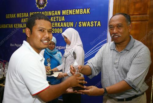 YUSOF SHAMSUDIN