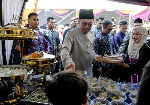 DATUK SERI ANWAR IBRAHIM