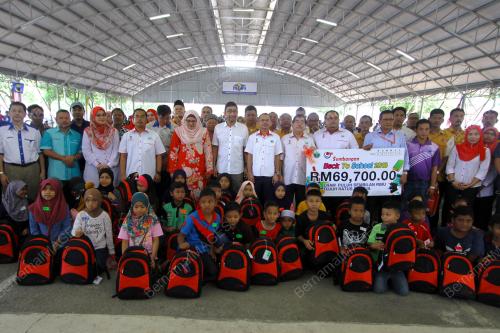 PR02_28122017_BANTUAN_RISDA_BN201712274833
