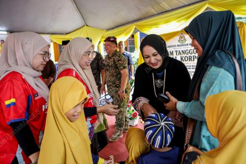 TUANKU DR HAJAH LAILATUL SHAHREEN AKASHAH KHALIL