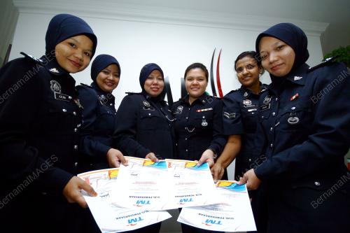 PR02_29112012_PENGHARGAAN_TM
