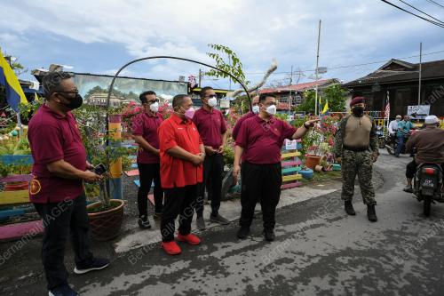 TUANKU SYED FAIZUDDIN PUTRA JAMALULLAIL