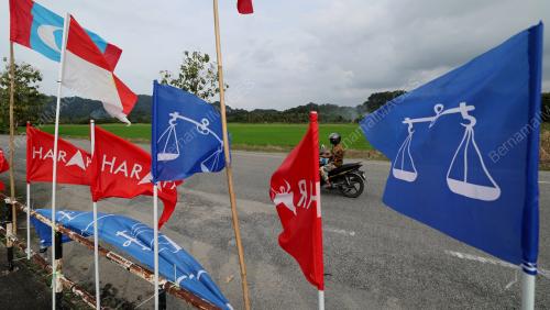 PERANG BENDERA