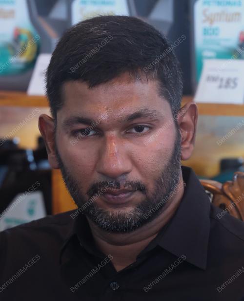 DATUK WIRA DR ASYRAF WAJDI DUSUKI