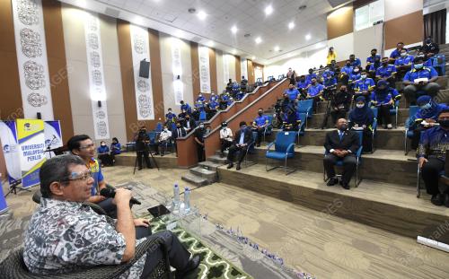 DATUK SAIFUDDIN ABDULLAH