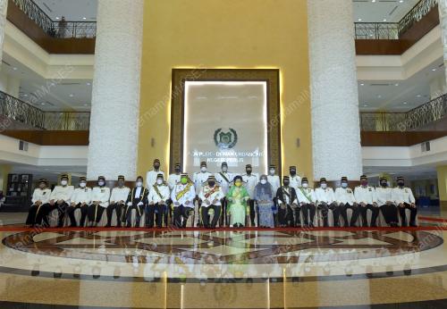 TUANKU SYED SIRAJUDDIN TUANKU SYED PUTRA JAMALULLAIL