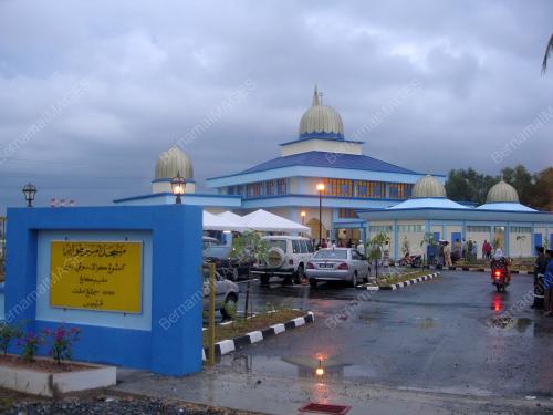 AMEER FAWWAZ MOSQUE