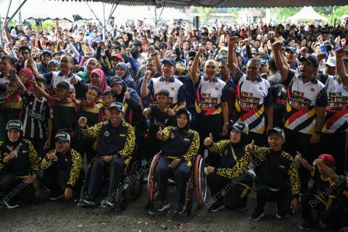 DATUK SERI FADILLAH YUSOF
