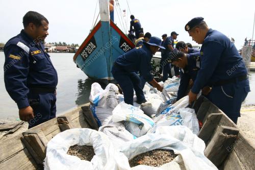 MARITIM RAMPAS BENIH KERANG