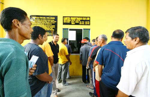 NELAYAN SAMBUT BAIK BANTUAN KERAJAAN