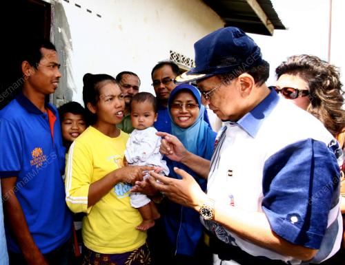 PR03_14042012_RAIS_SENI