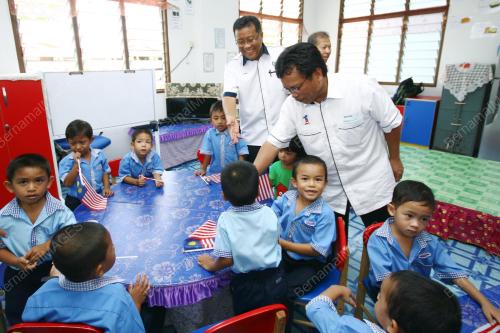 PR03_17042012_SHAFIE_KEMAS